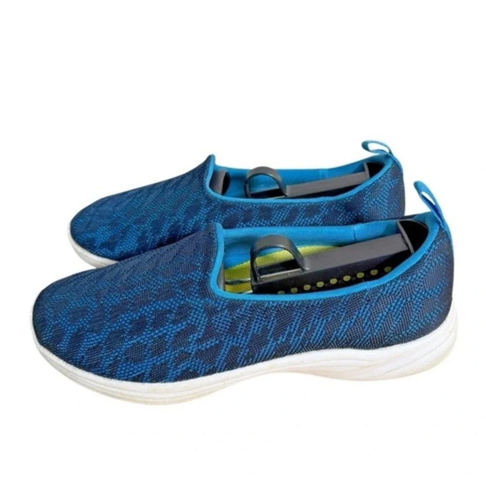 Vionic hydra slip
